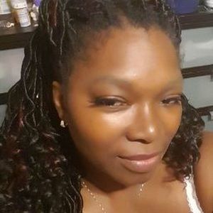 Meet your Posher, Marsha